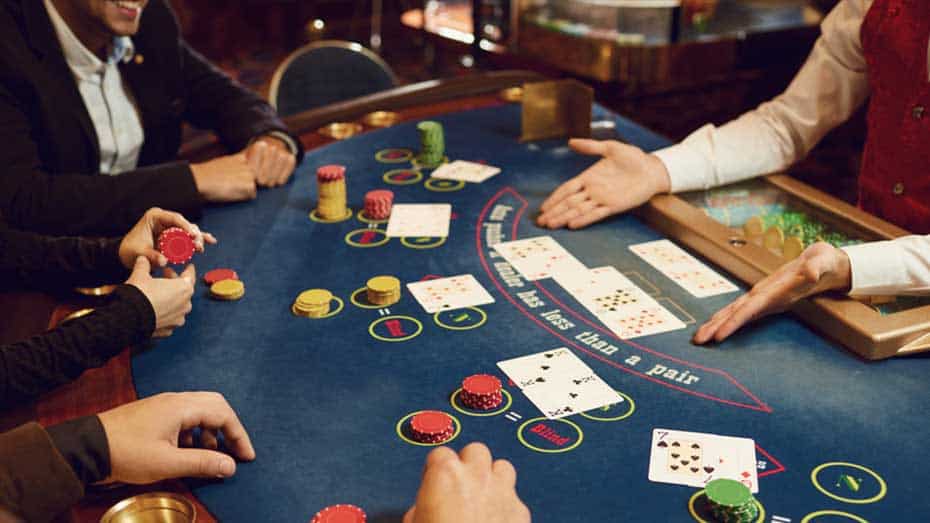 baccarat odds vs other card games