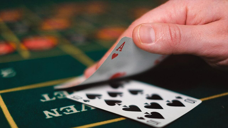 dealer odds in blackjack