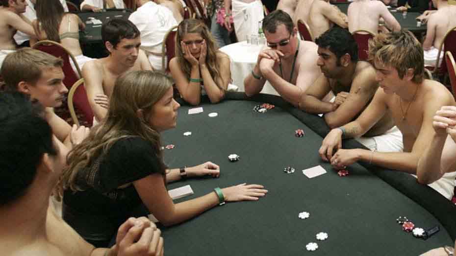 strip poker tips and tricks
